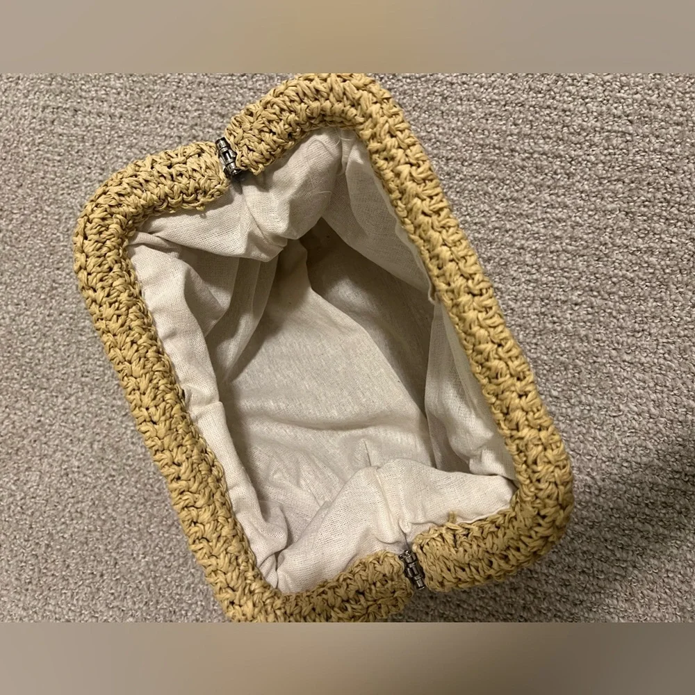 Raffia Clutch Bag, Boho Bag, Vintage Clutch Bag, Cloud Bag, Dumpling Clutch Bag - Picture 3 of 5